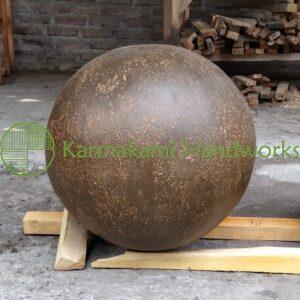 Ball 20, 30, 40 & 50 cm. rust